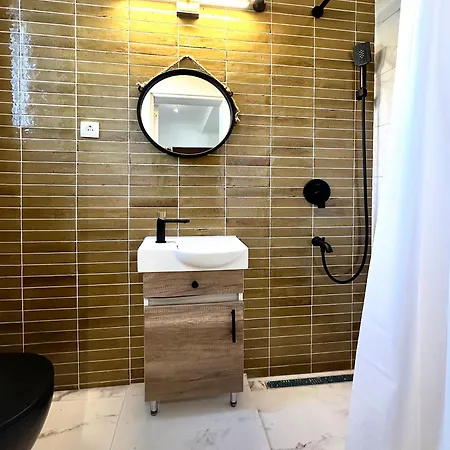 Mali Raj Lejlighed Mala Ivanca