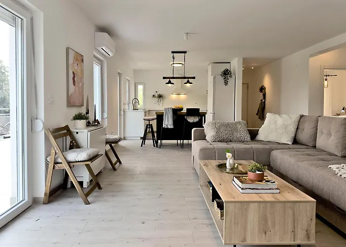 Mali Raj Апартаменты *